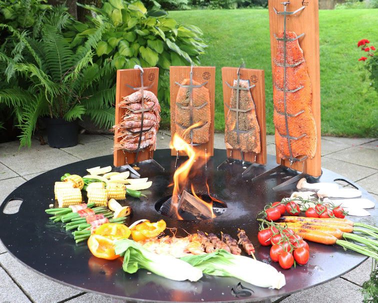 Bargen 55cm Flammlachsbrett mit Halterung für Feuerplatte