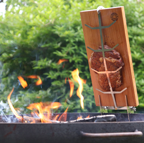 Bargen 32cm Flammlachsbrett mit Halterung für Feuerschale mit Flammsteak