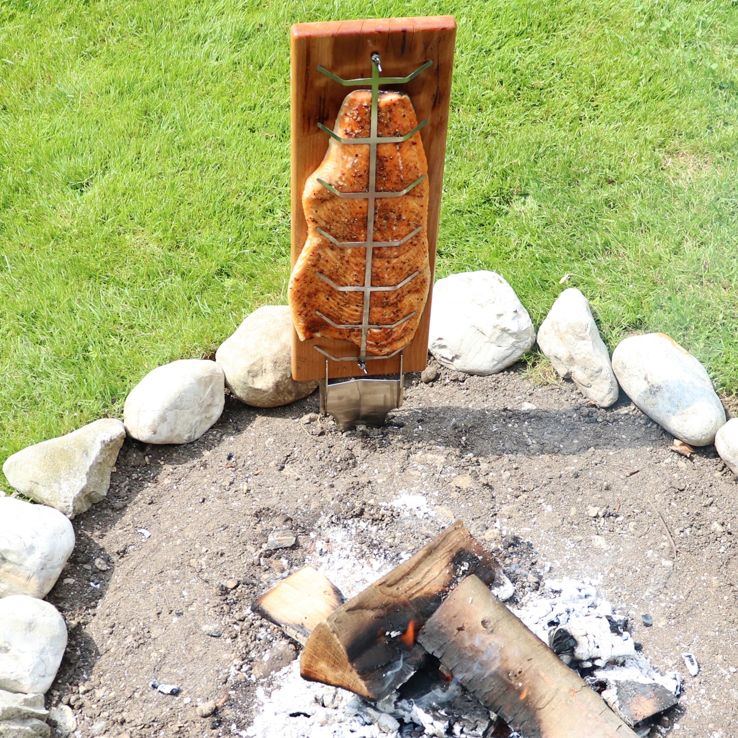 Bargen Edelstahl Erdspieß im Garten